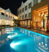 Club Mahindra Kensville Golf Resort Ahmedabad Eksteriør billede